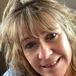 Meet your Posher, Brenda